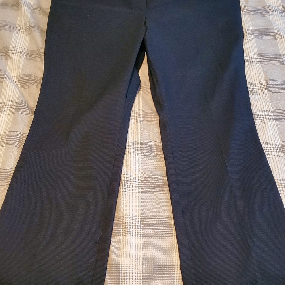 Nwt woman dress pants 16